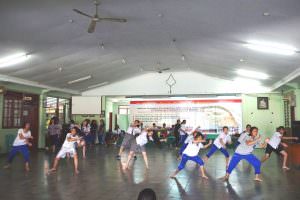 musik pentas seni pencak silat